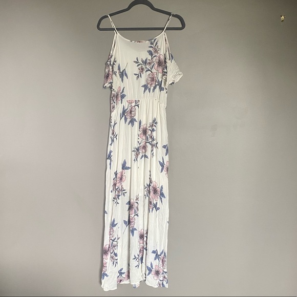 Floral maxi dress with off the shoulder sleeves - Picture 2 of 4